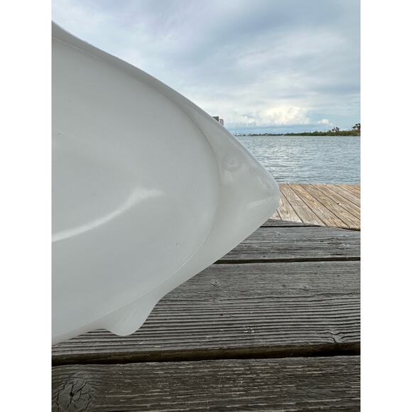 Vintage Milk Glass Fish by Glasbake McKee, 9 inch Fish Shape Baker, Seafood Dish - Picture 7 of 15